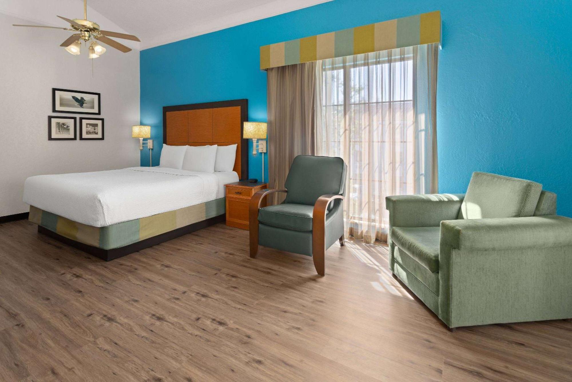 La Quinta Inn By Wyndham Pittsburgh Airport Moon Township Eksteriør bilde