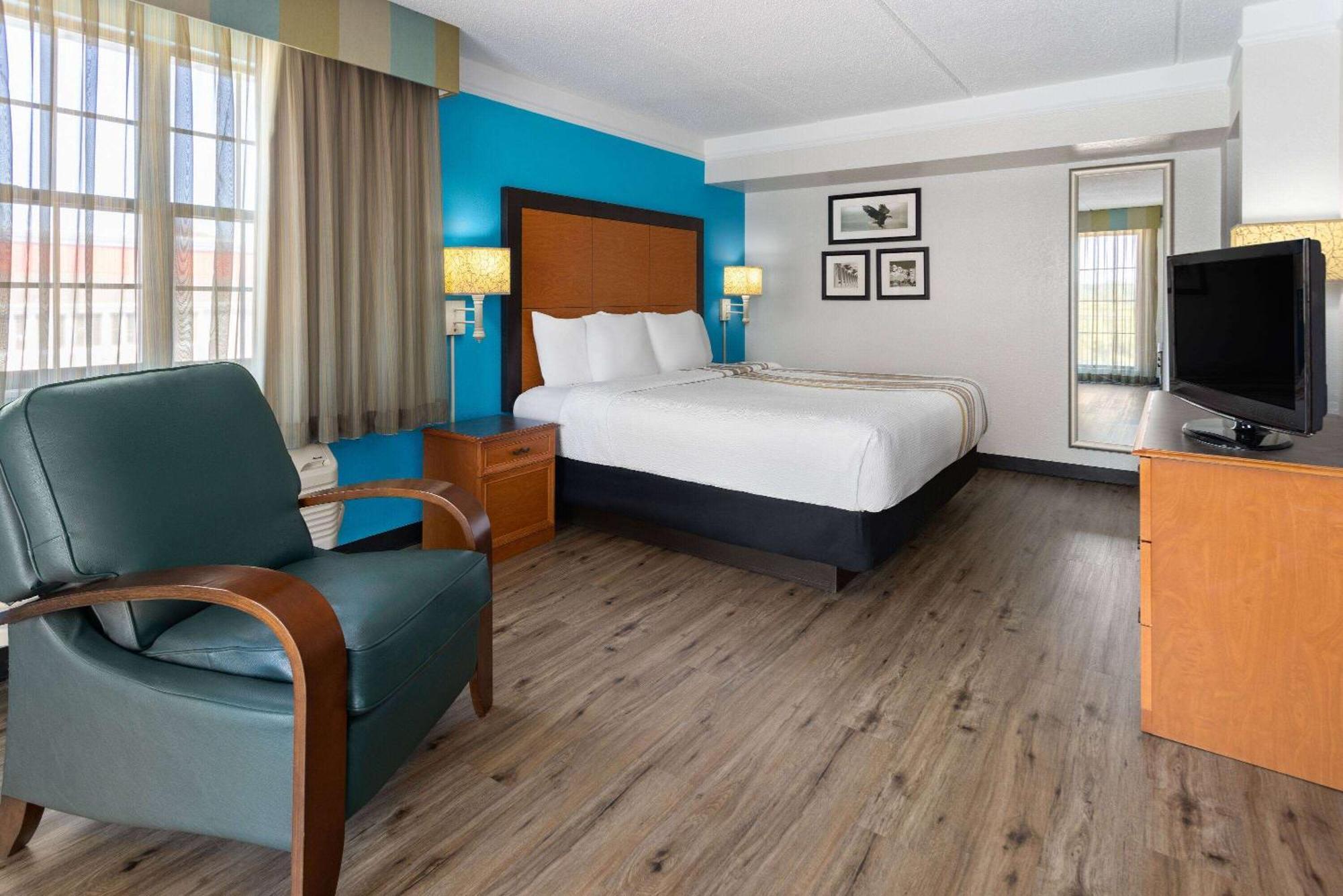 La Quinta Inn By Wyndham Pittsburgh Airport Moon Township Eksteriør bilde